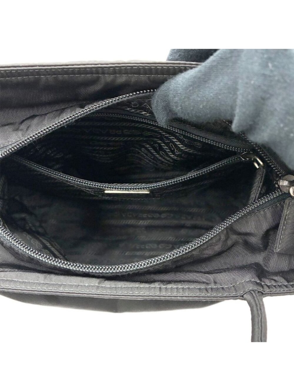 Prada Handbag Black Tessuto Triangle Logo Tote - Picture 9 of 12